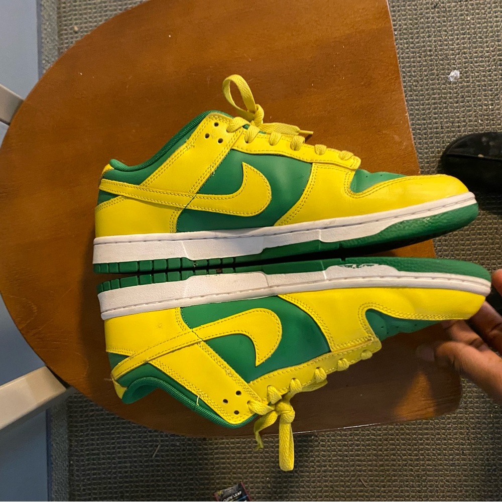 Dunks - Picture 2 of 5